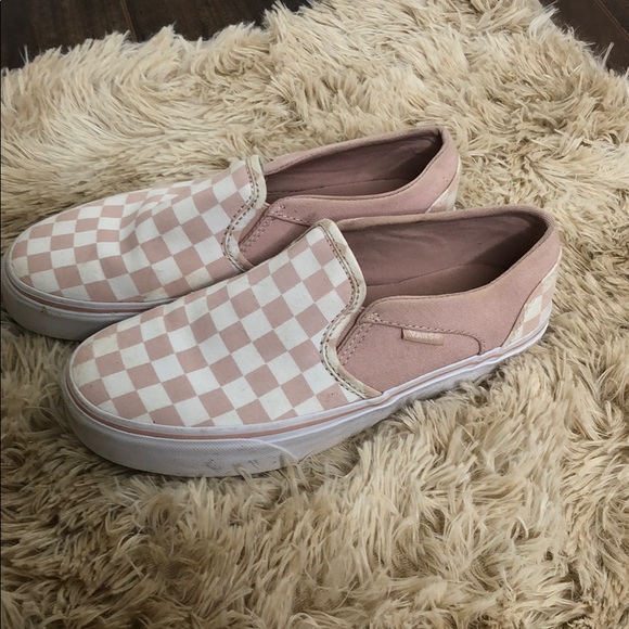 blush checkered vans